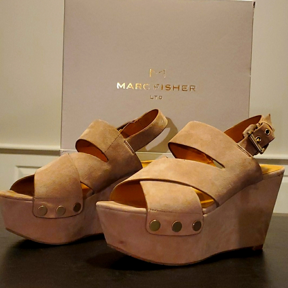 Marc Fishers natural suede Bianka wedges